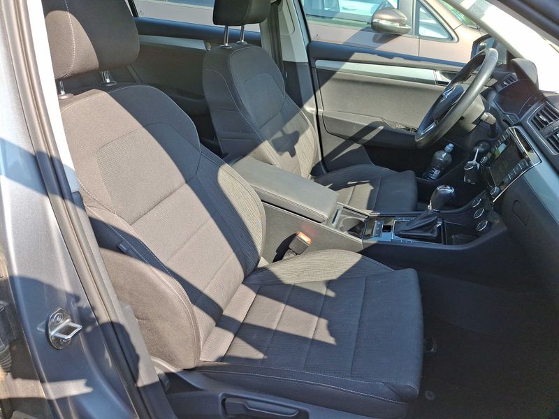 Skoda Superb 1.4 TSI ACT Ambition — zdjęcie 10