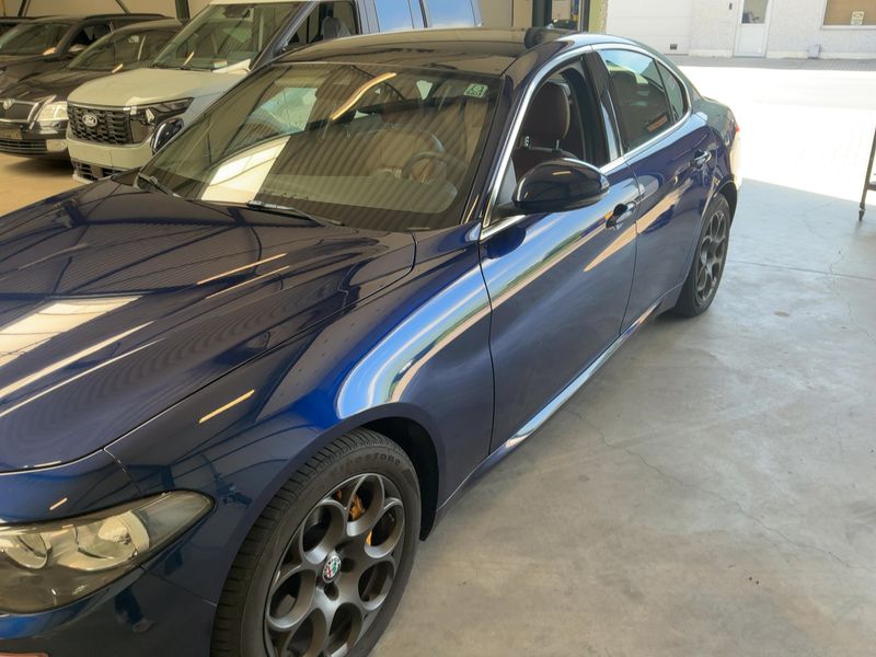 Alfa Romeo Giulia 2.2 JTDM Super — zdjęcie 2
