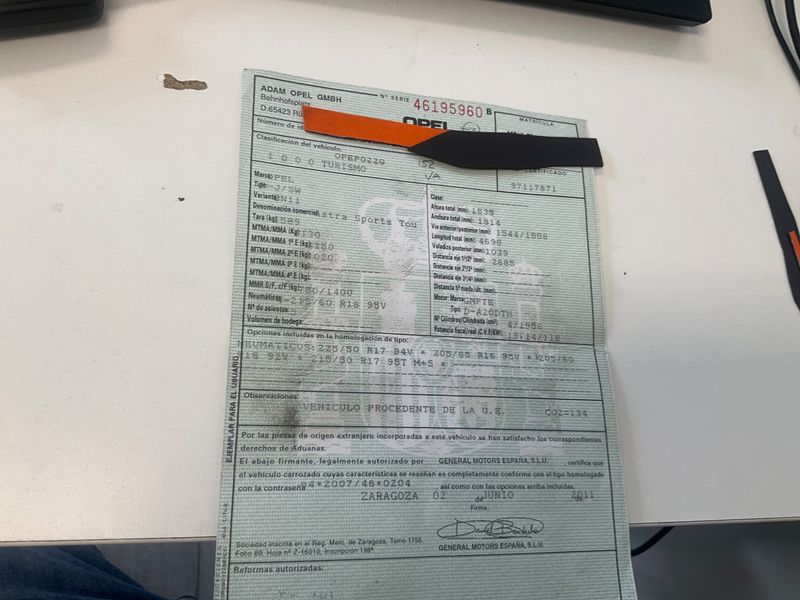 Opel Astra 2.0 CDTI Cosmo 2011 – снимка 6