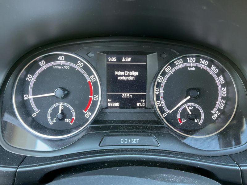 Skoda Fabia 1.0 TSI Clever — zdjęcie 13