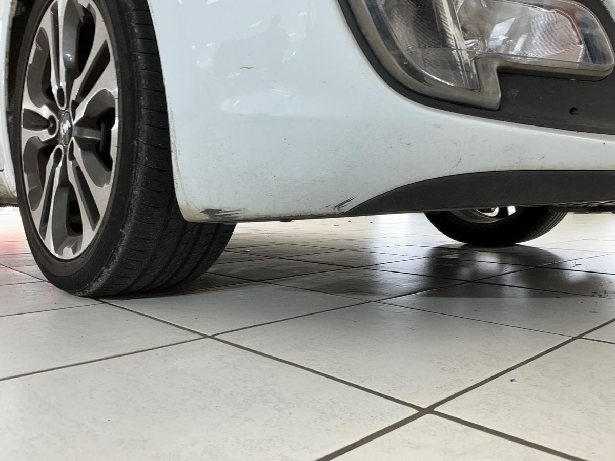 Kia pro_cee'd 2013 — photo 36