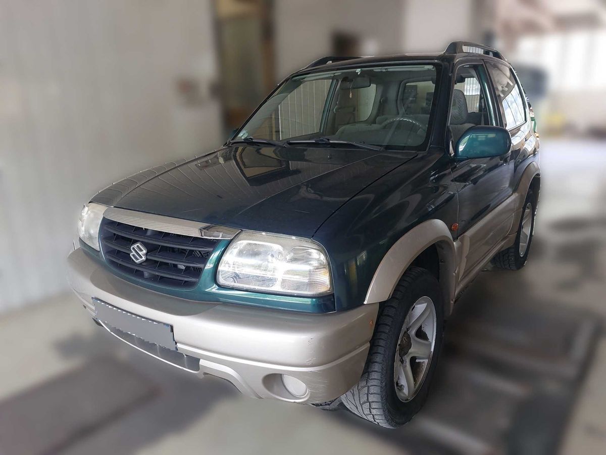 Suzuki Grand 2002