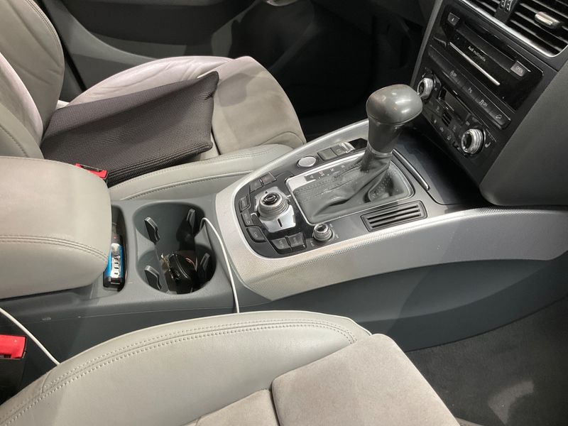Audi Q5 3.0 V6 TDI quattro 2014 – снимка 28