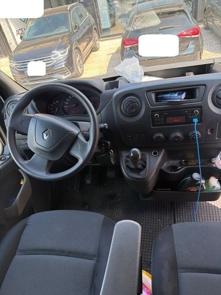 Renault Master 2.3 dCi L2H2 HKa 3,3t — zdjęcie 11