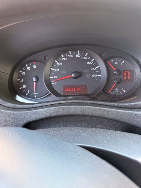 Renault Master 2.3 dCi L2H2 HKa 3,3t — zdjęcie 12