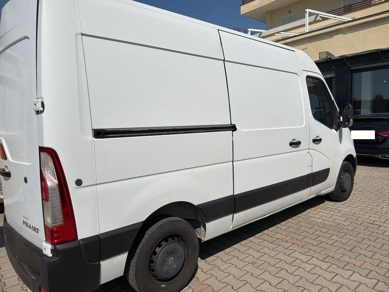 Renault Master 2.3 dCi L2H2 HKa 3,3t — zdjęcie 5