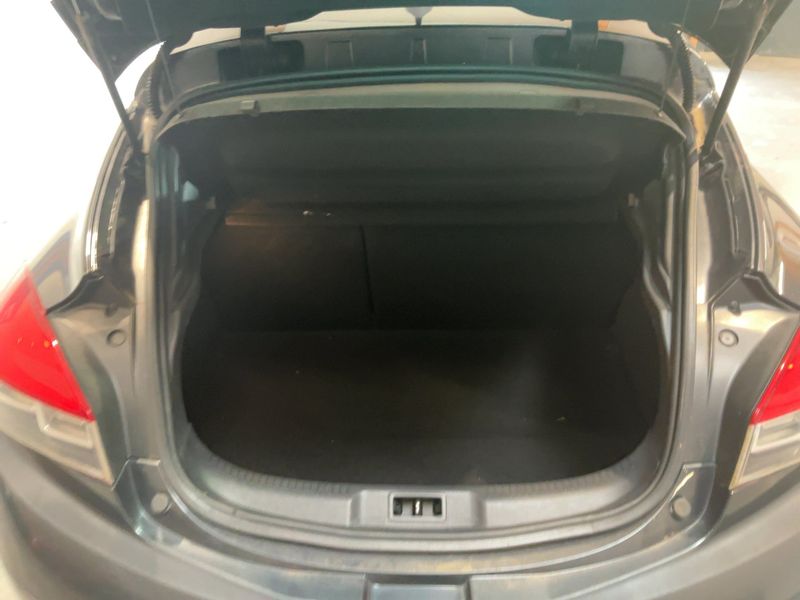 Renault Megane 1.4 TCe Dynamique 2010 – снимка 15