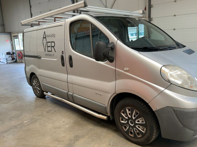 Nissan Primastar 2.0 dCi Kasten L1H1 2.7t — zdjęcie 8