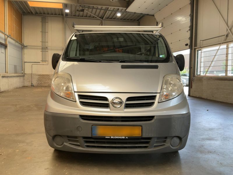 Nissan Primastar 2.0 dCi Kasten L1H1 2.7t — zdjęcie 9