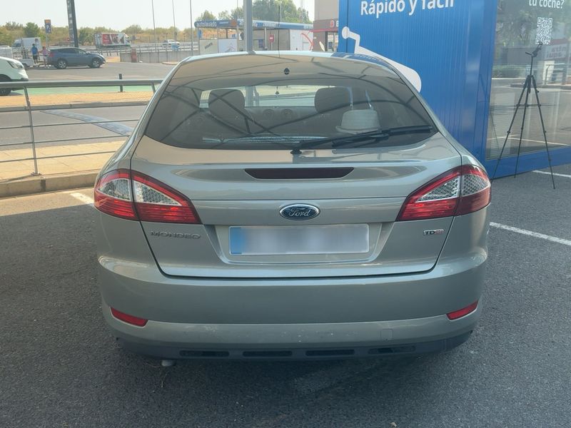 Ford Mondeo 2.0 TDCi Titanium — zdjęcie 5