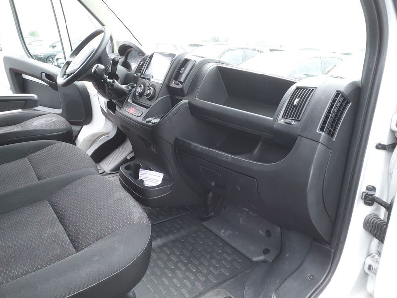 Peugeot Boxer 2.2 Blue-HDi 335 L2H2 140 Stop&Start — zdjęcie 9