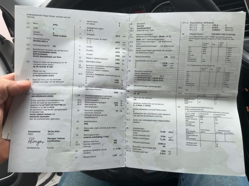 Opel Grandland X 1.2 Turbo Ultimate — zdjęcie 16