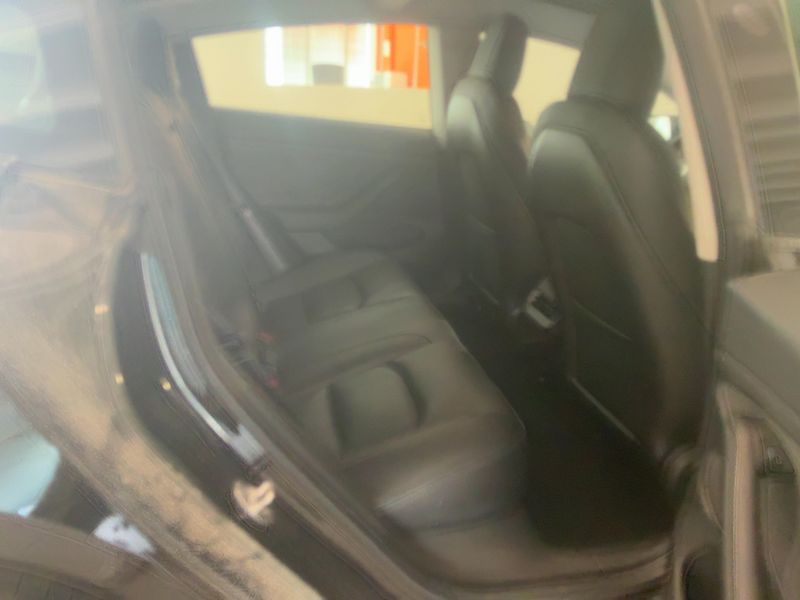 Tesla Model 3 Long Range Dual AWD AWD — zdjęcie 14