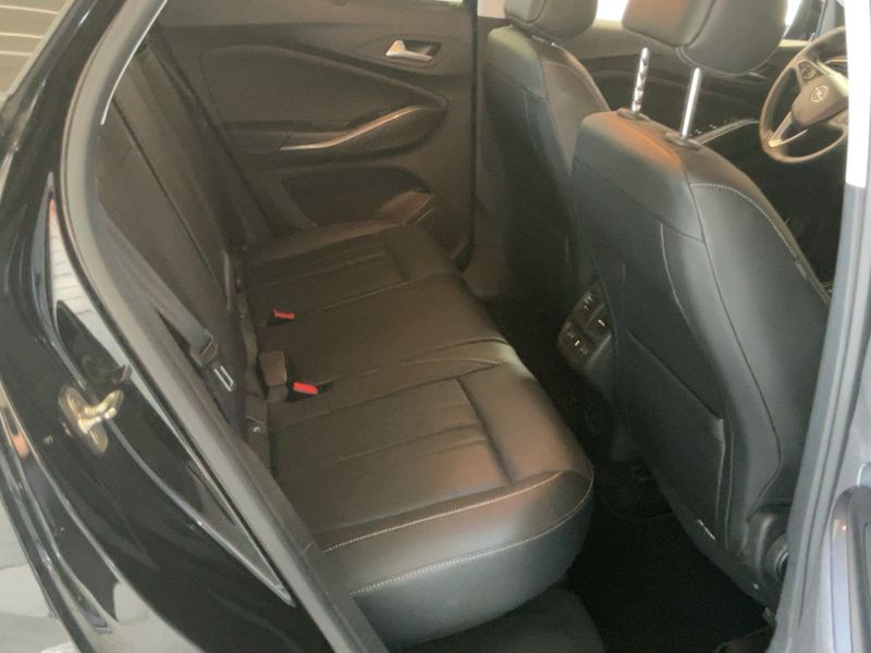 Opel Grandland X 1.2 Turbo Business INNOVATION — zdjęcie 14