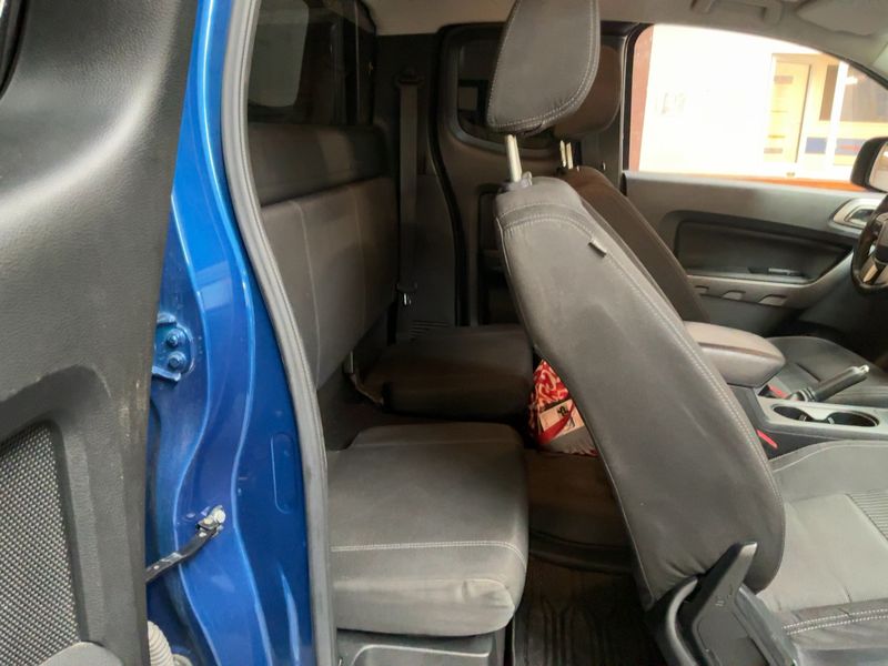 Ford Ranger 2.0 TDCi Extrakabine 4x4 XLT — zdjęcie 14