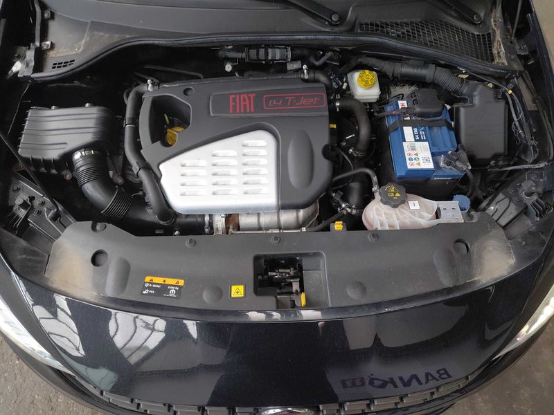 Fiat Tipo 1.4 Turbo Lounge — zdjęcie 8