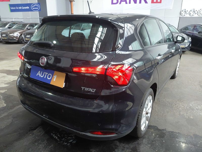 Fiat Tipo 1.4 Turbo Lounge — zdjęcie 5