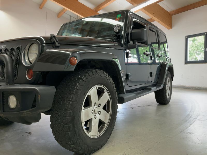 Jeep Wrangler Unlimited 2.8 CRD Sahara — zdjęcie 2