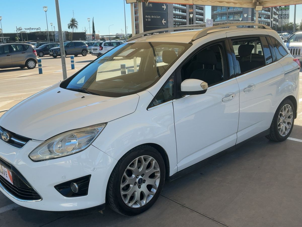 Ford Grand C-Max 2.0 TDCi Titanium