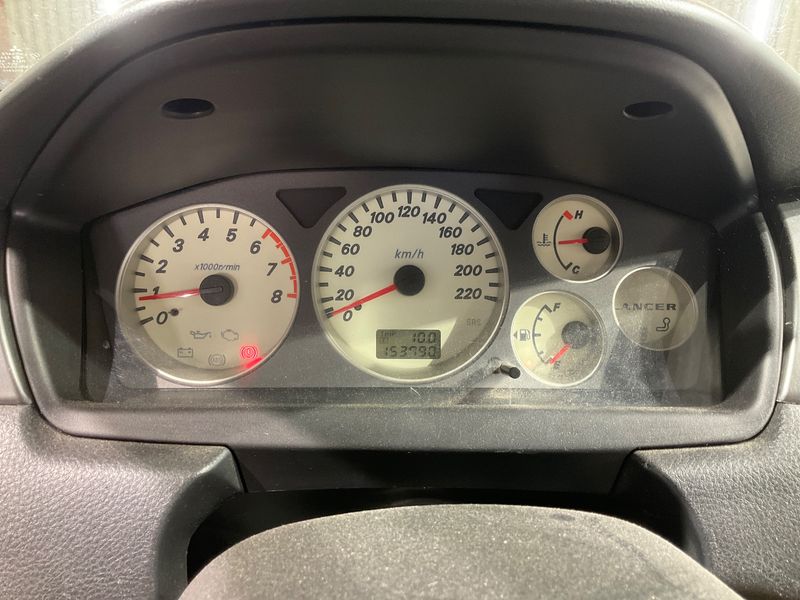 Mitsubishi Lancer 1.6 Invite — zdjęcie 4