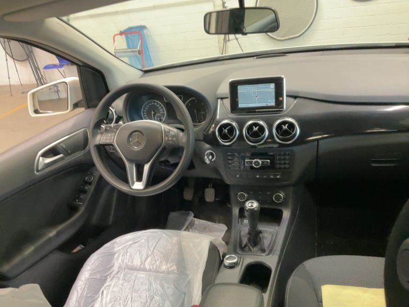 Mercedes-Benz B-Klasse B 180 CDI — zdjęcie 12