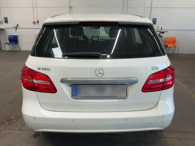 Mercedes-Benz B-Klasse B 180 CDI — zdjęcie 5
