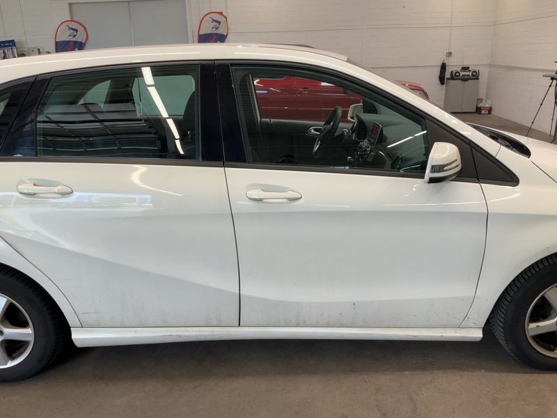 Mercedes-Benz B-Klasse B 180 CDI — zdjęcie 7