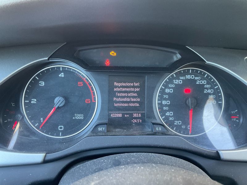 Audi A4 2.0 TDI — zdjęcie 4