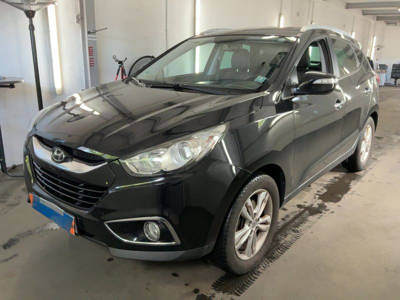 Hyundai ix35 1.6 UpGrade 2WD — zdjęcie 1
