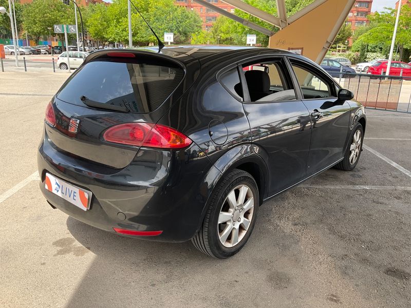 Seat Leon 2.0 TDI Stylance / Style 2008 – снимка 2