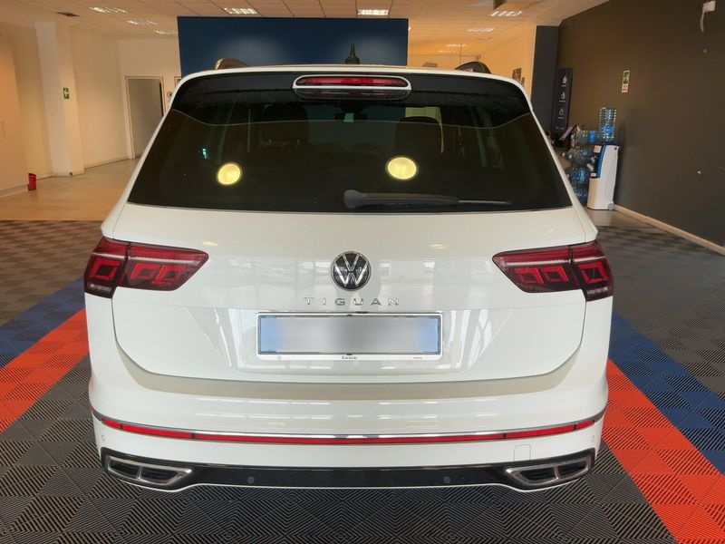 Volkswagen Tiguan 1.5 TSI ACT R-Line — zdjęcie 5