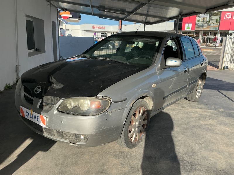 Nissan Almera