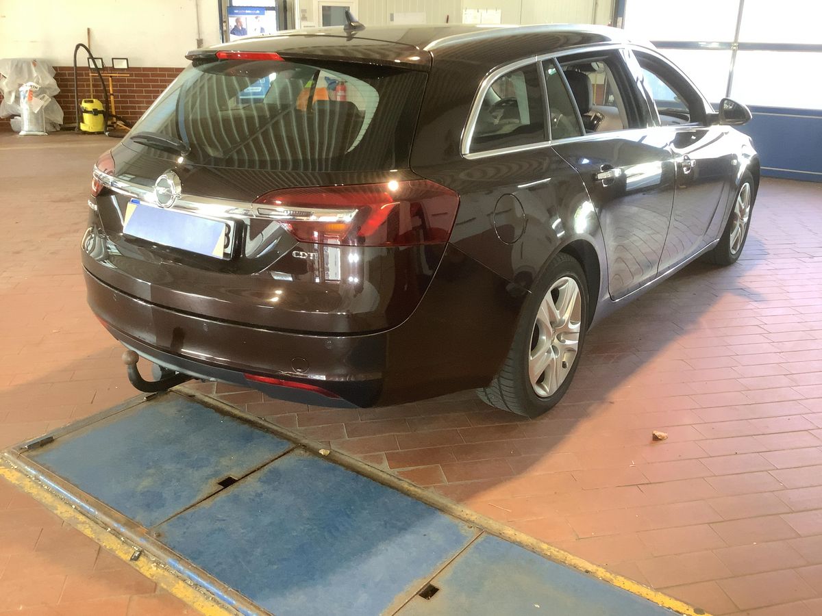 Opel Insignia 2016 — photo 9