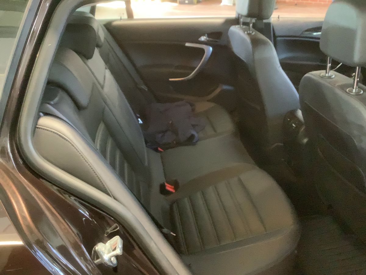 Opel Insignia 2016 — photo 21