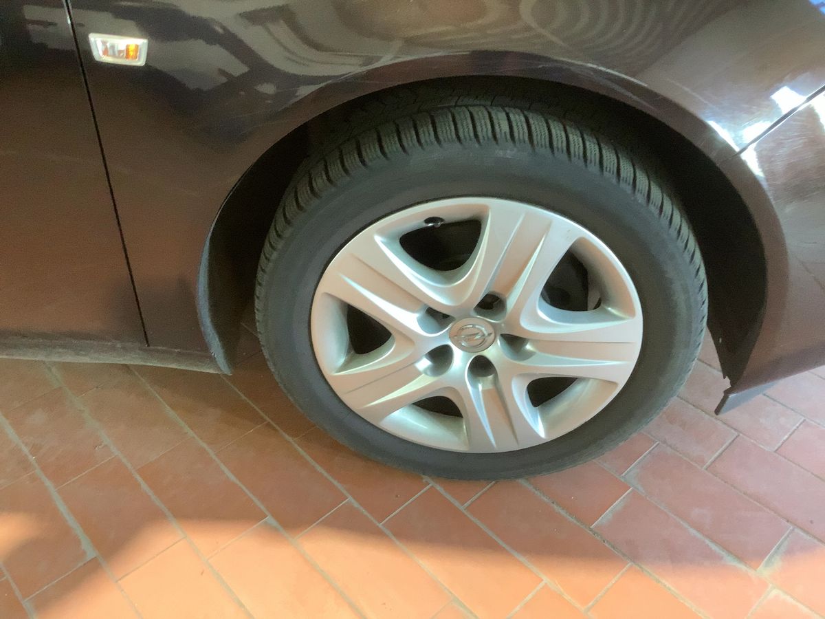 Opel Insignia 2016 — photo 12