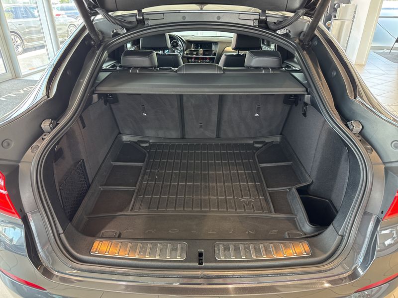 BMW X4 xDrive 20d — zdjęcie 9