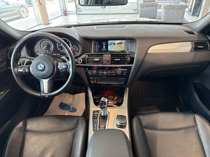 BMW X4 xDrive 20d — zdjęcie 11