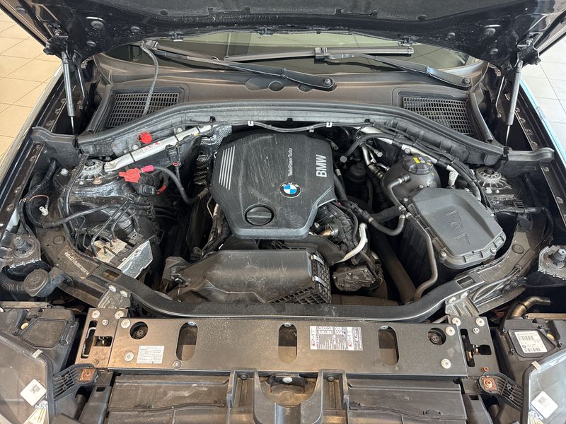 BMW X4 xDrive 20d — zdjęcie 8