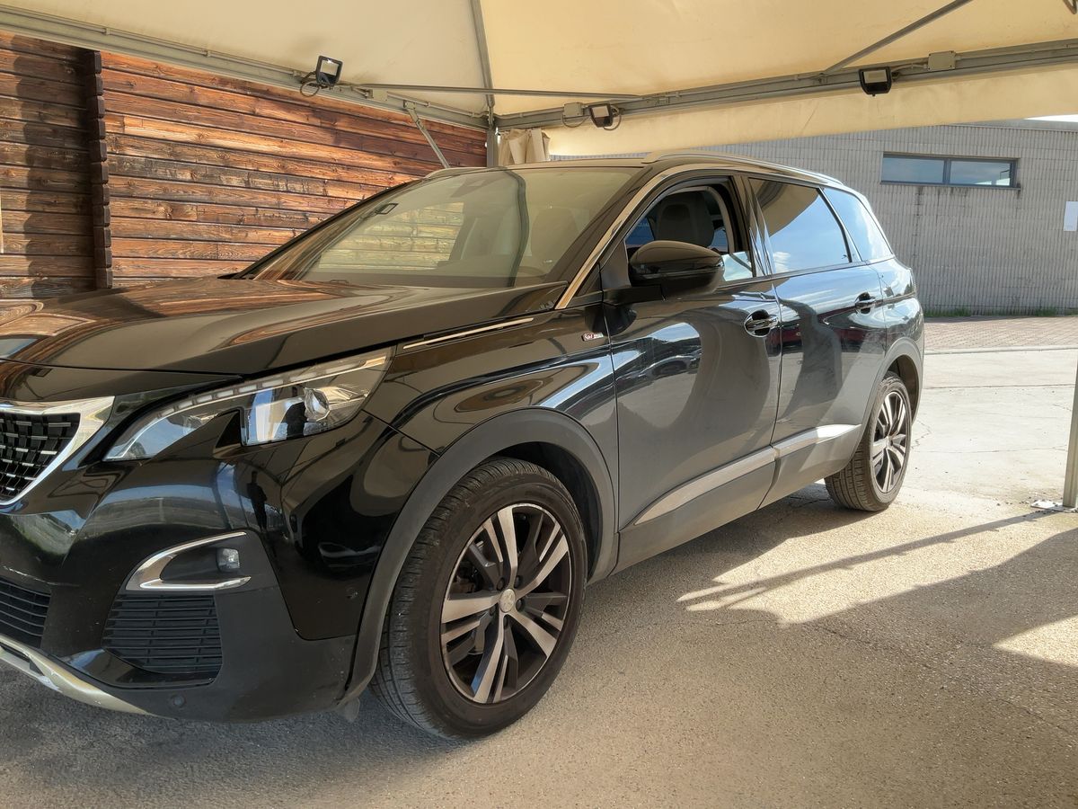 Peugeot 5008 d'occasion