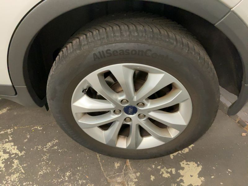 Ford Kuga 2.0 TDCi Titanium 2009 – снимка 5