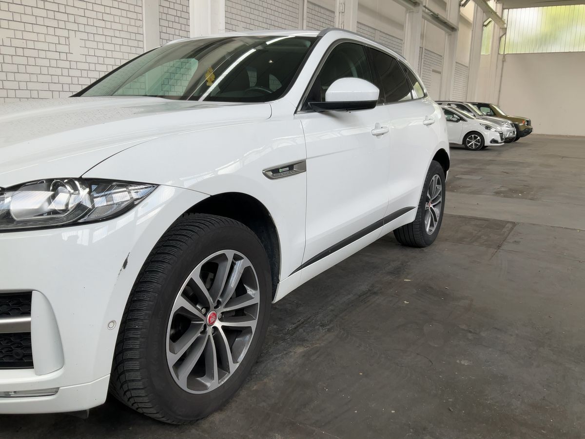 Jaguar F-Pace d'occasion