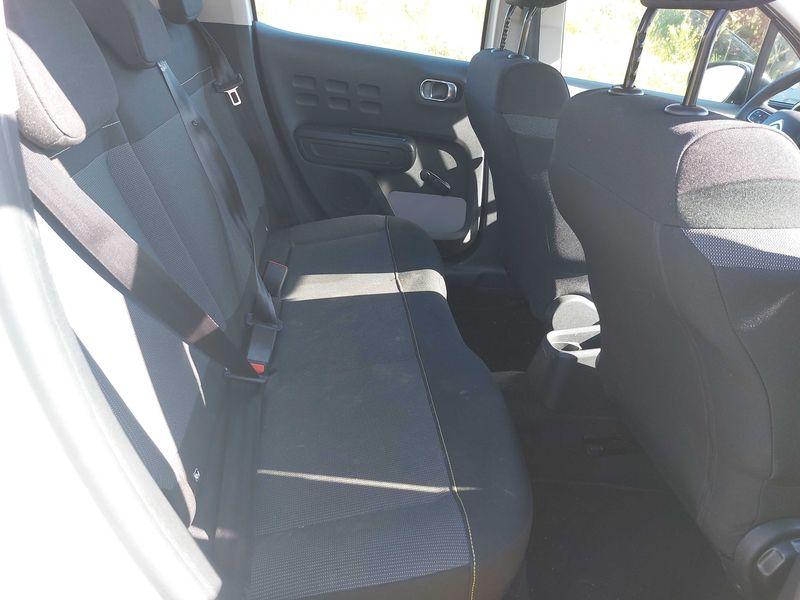 Citroen C3 1.2 PureTech Feel — zdjęcie 13