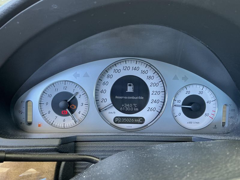 Mercedes-Benz E-Klasse E 320 CDI Avantgarde 2007 – снимка 18