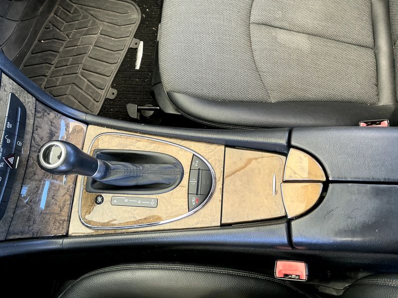 Mercedes-Benz E-Klasse E 320 CDI Avantgarde 2007 – снимка 32