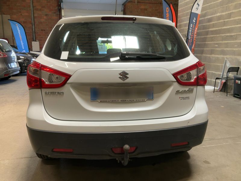 Suzuki SX4 S-Cross 1.0 BoosterJet Avantage — zdjęcie 5