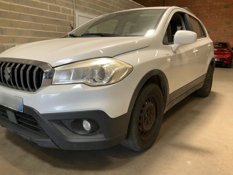 Suzuki SX4 S-Cross 1.0 BoosterJet Avantage — zdjęcie 2