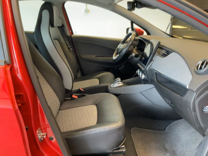 Renault Zoe electric drive 51 kW Intens — zdjęcie 11