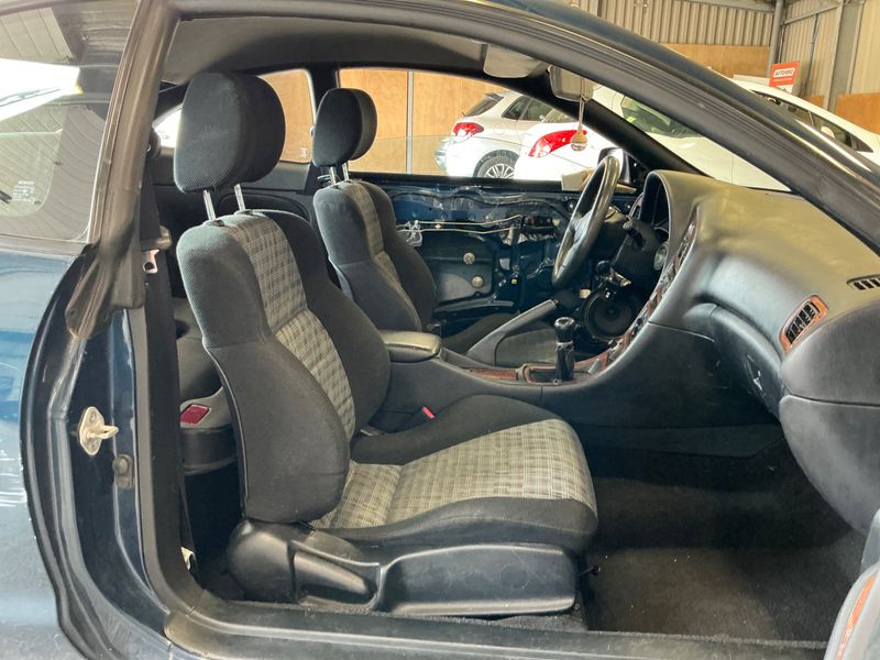 Toyota Celica 1.8 — zdjęcie 3