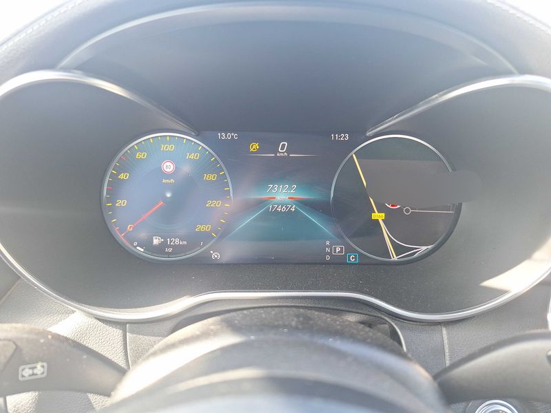 Mercedes-Benz C-Klasse C 220 d AMG Line — zdjęcie 12
