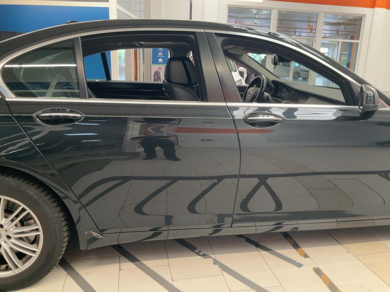 BMW 7er 730d — zdjęcie 7